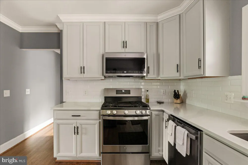 3545 COBBLER MOUNTAIN ROAD Delaplane, VA 20144