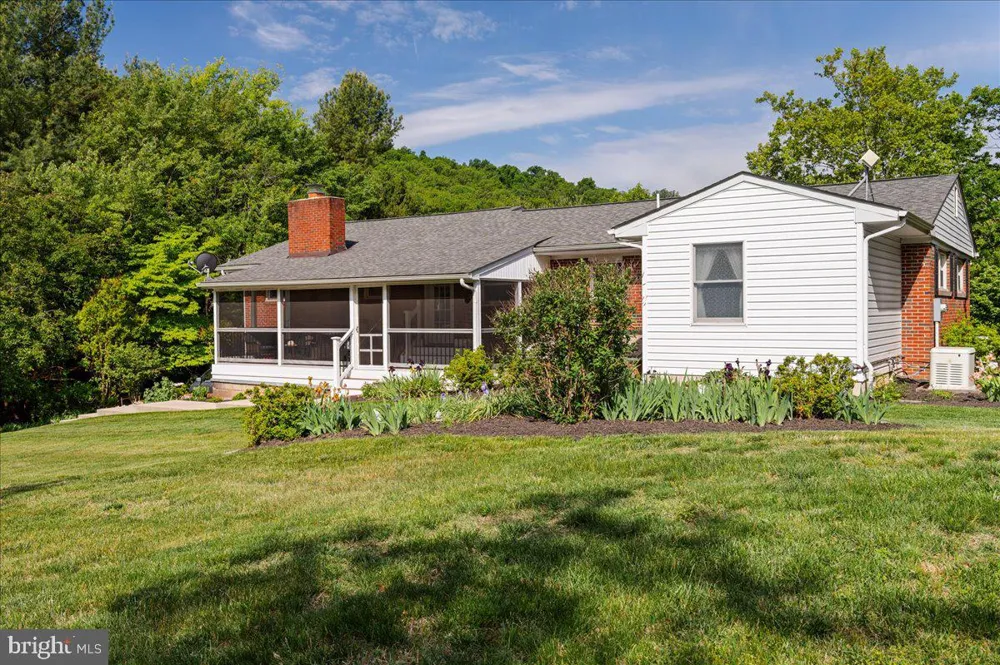 3545 COBBLER MOUNTAIN ROAD Delaplane, VA 20144