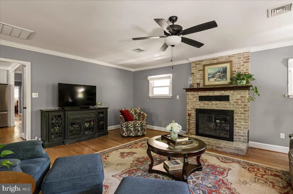 3545 COBBLER MOUNTAIN ROAD Delaplane, VA 20144