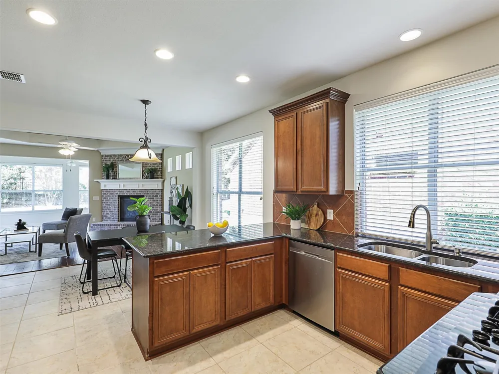 248 Burnswick Isles Way Frisco, TX 75036
