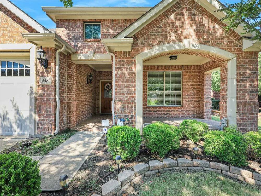 248 Burnswick Isles Way Frisco, TX 75036