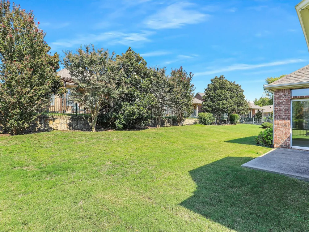 248 Burnswick Isles Way Frisco, TX 75036