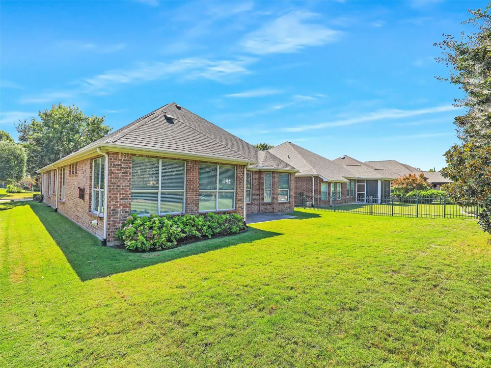 248 Burnswick Isles Way Frisco, TX 75036