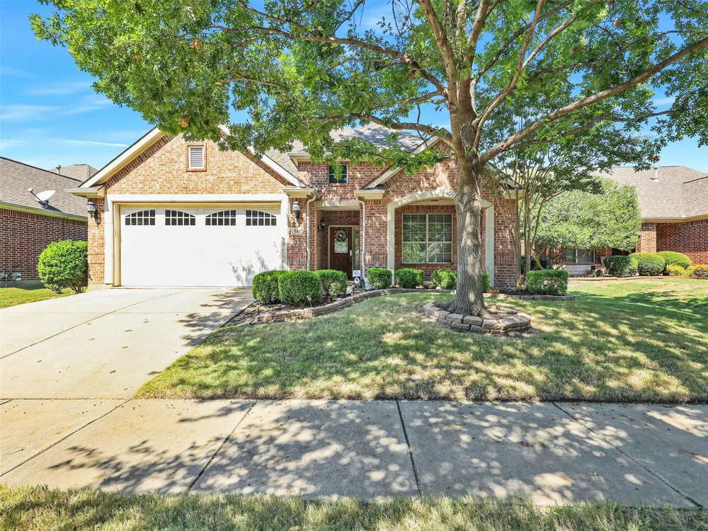 248 Burnswick Isles Way Frisco, TX 75036