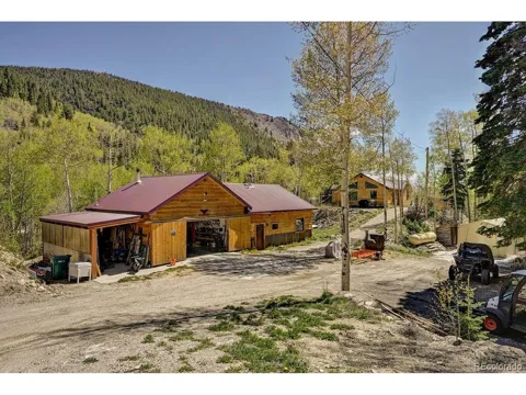 22525 Barnhill Street