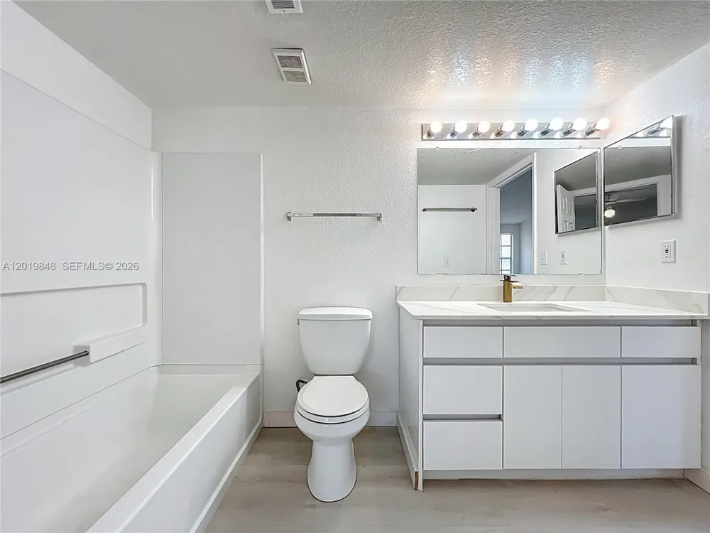 2225 Metropolitan Way #1225 Orlando, FL 32839