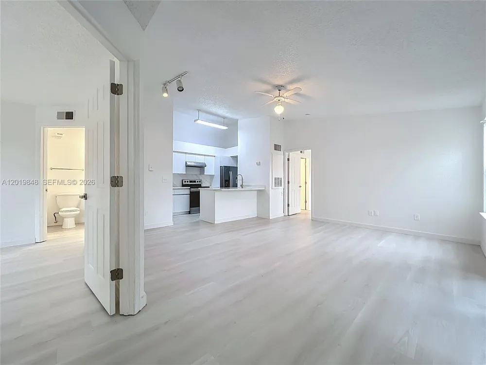 2225 Metropolitan Way #1225 Orlando, FL 32839