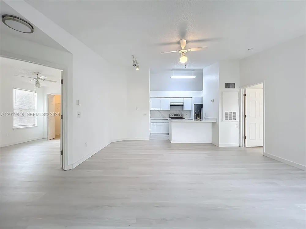 2225 Metropolitan Way #1225 Orlando, FL 32839