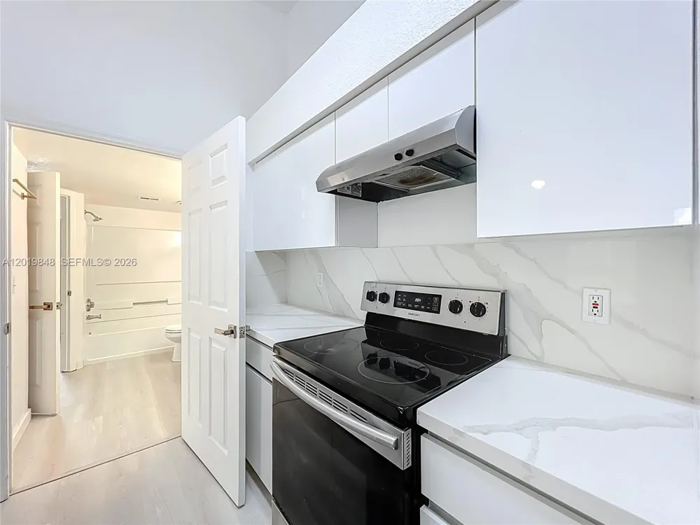 2225 Metropolitan Way #1225 Orlando, FL 32839