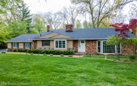 25461 Tweed Drive