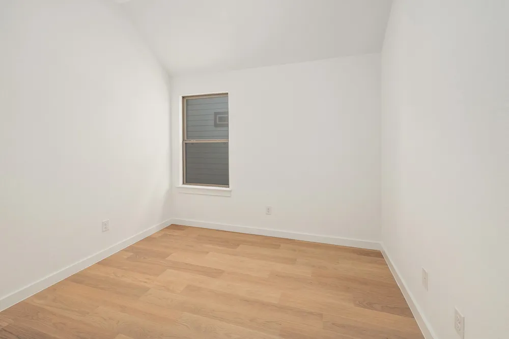 119 Malibu Hutto, TX 78634
