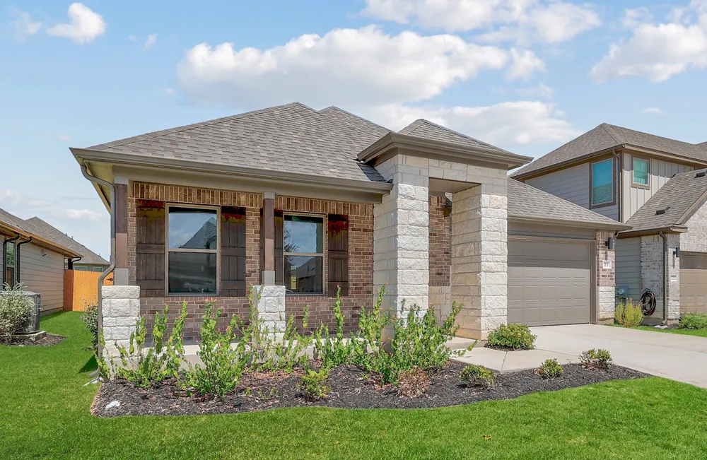 119 Malibu Hutto, TX 78634