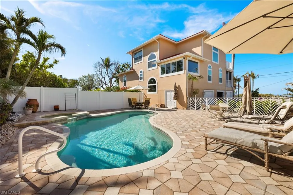 15899 Captiva Drive Captiva, FL 33924