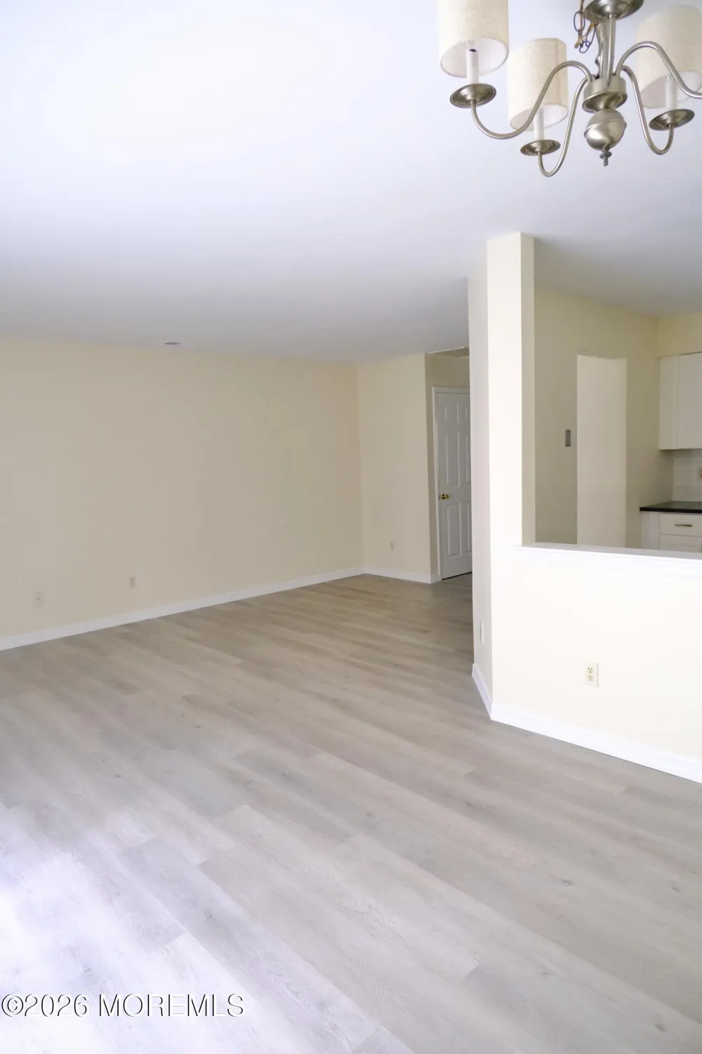 93 Oak Lane Eatontown, NJ 07724