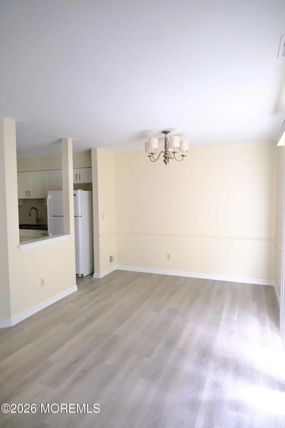 93 Oak Lane Eatontown, NJ 07724