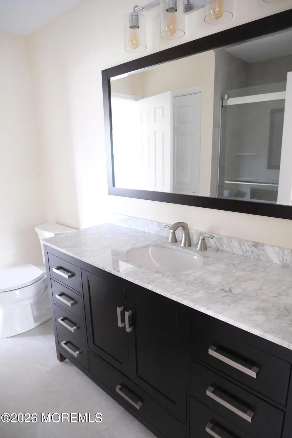 93 Oak Lane Eatontown, NJ 07724