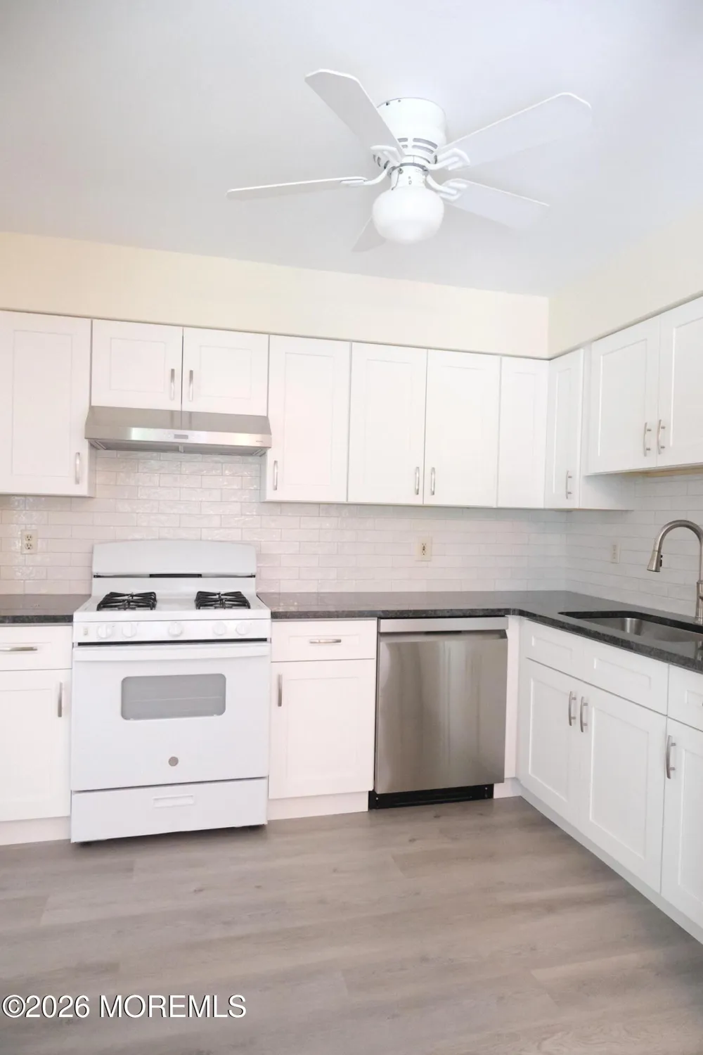 93 Oak Lane Eatontown, NJ 07724