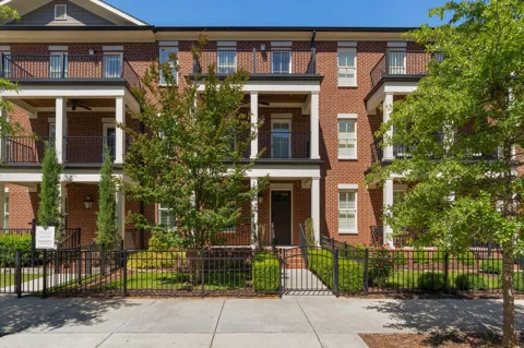 247 Walnut Street