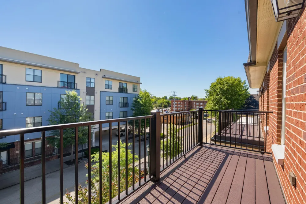 247 Walnut Street Chattanooga, TN 37403
