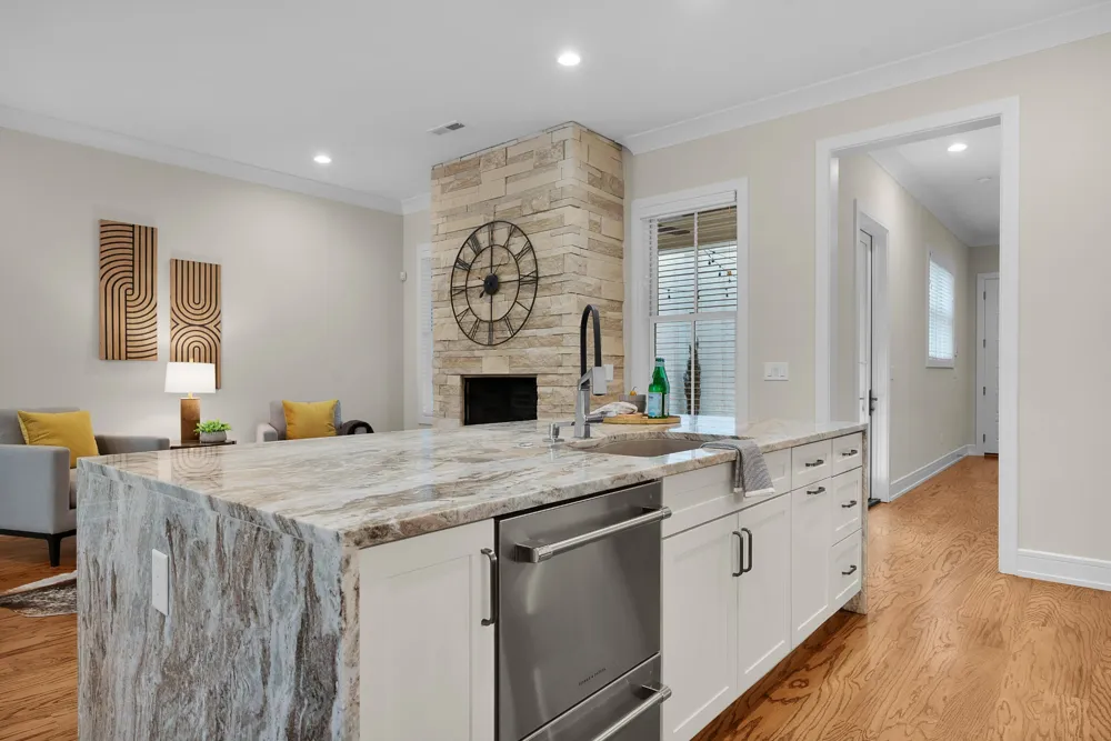 247 Walnut Street Chattanooga, TN 37403