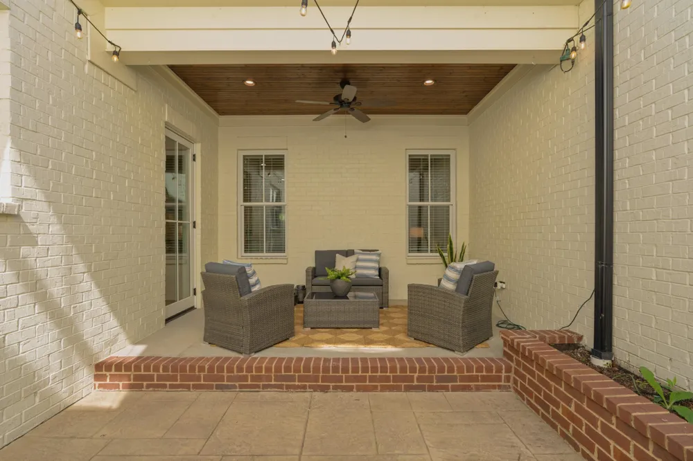 247 Walnut Street Chattanooga, TN 37403