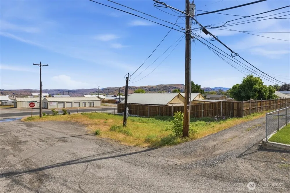 300 E Grand Coulee Avenue Grand Coulee, WA 99133