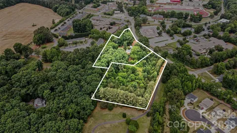 1116 Medlin Road