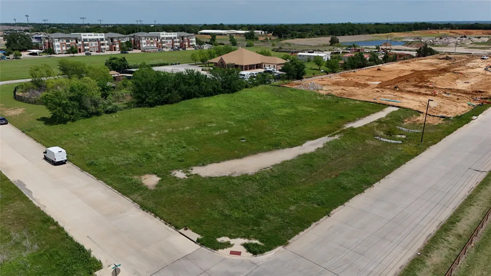 Highmeadow Drive Aubrey, TX 76227