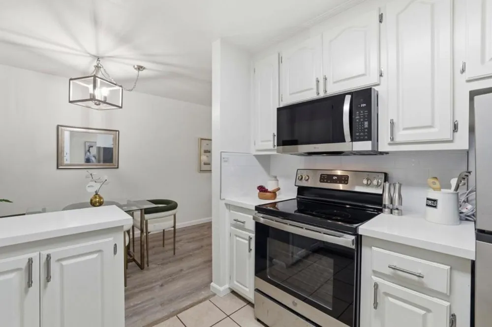 1730 Halford Avenue #247 Santa Clara, CA 95051