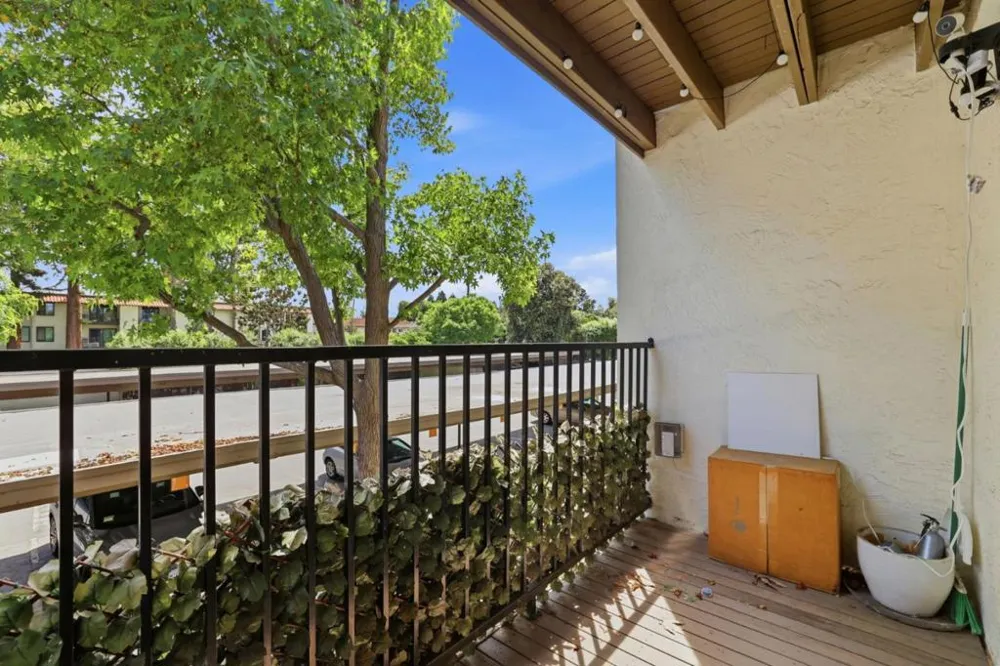 1730 Halford Avenue #247 Santa Clara, CA 95051