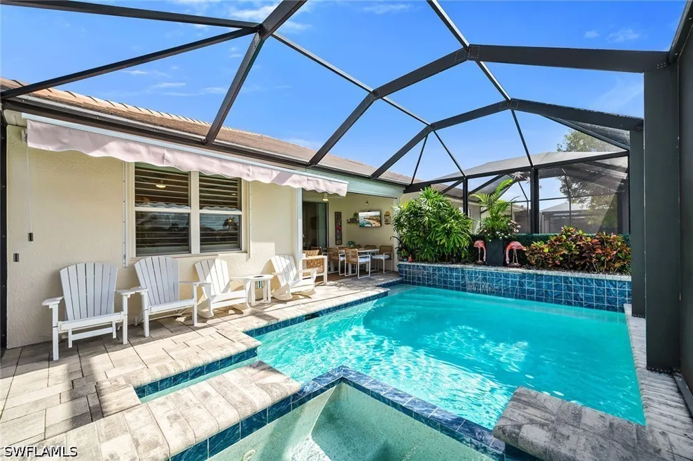 Edgewater Circle Naples, FL 34114