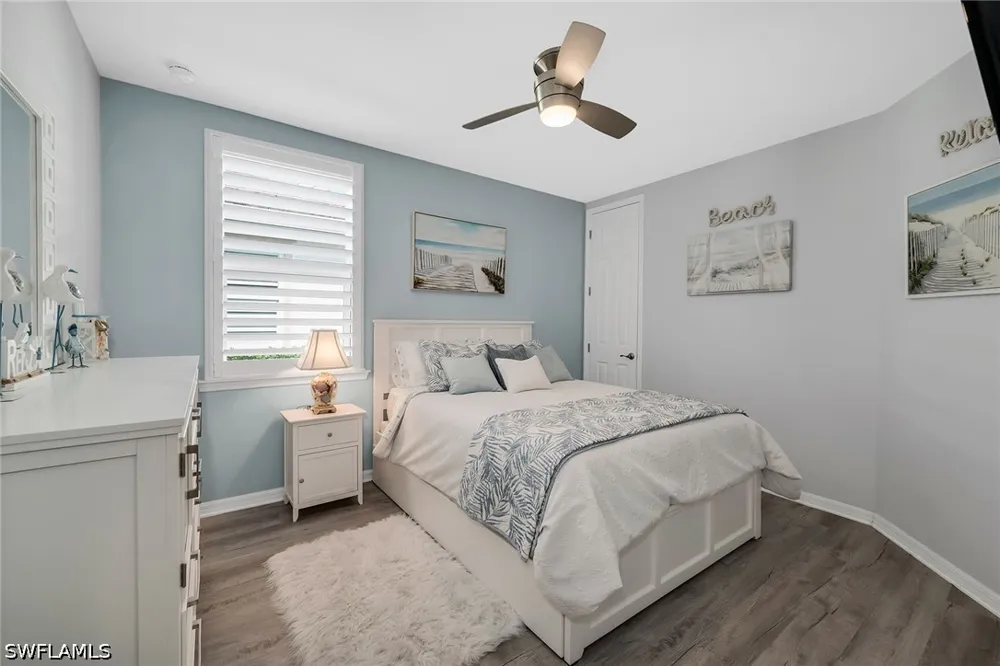 Edgewater Circle Naples, FL 34114