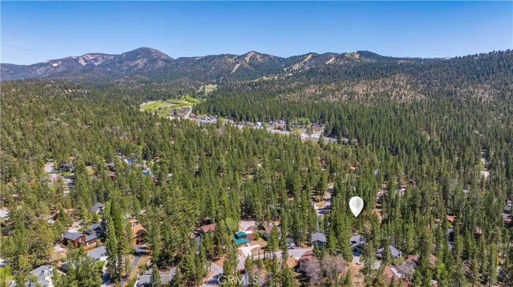 42401 Avalon Road Big Bear Lake, CA 92315