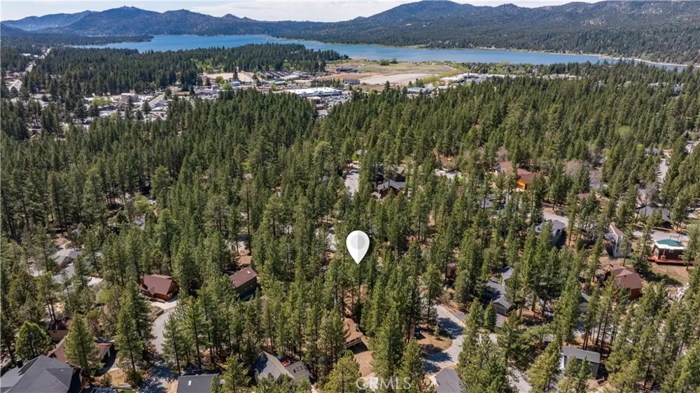 42401 Avalon Road Big Bear Lake, CA 92315