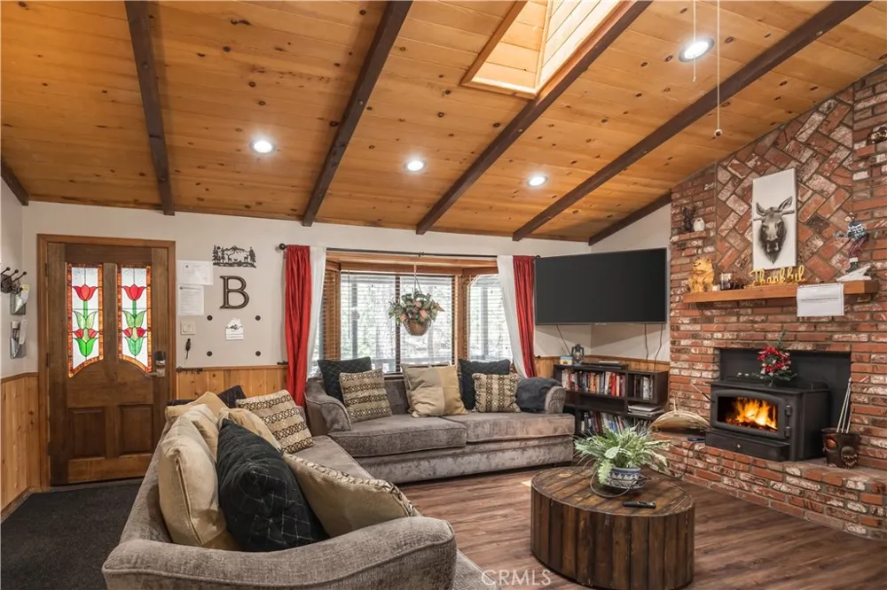 42401 Avalon Road Big Bear Lake, CA 92315