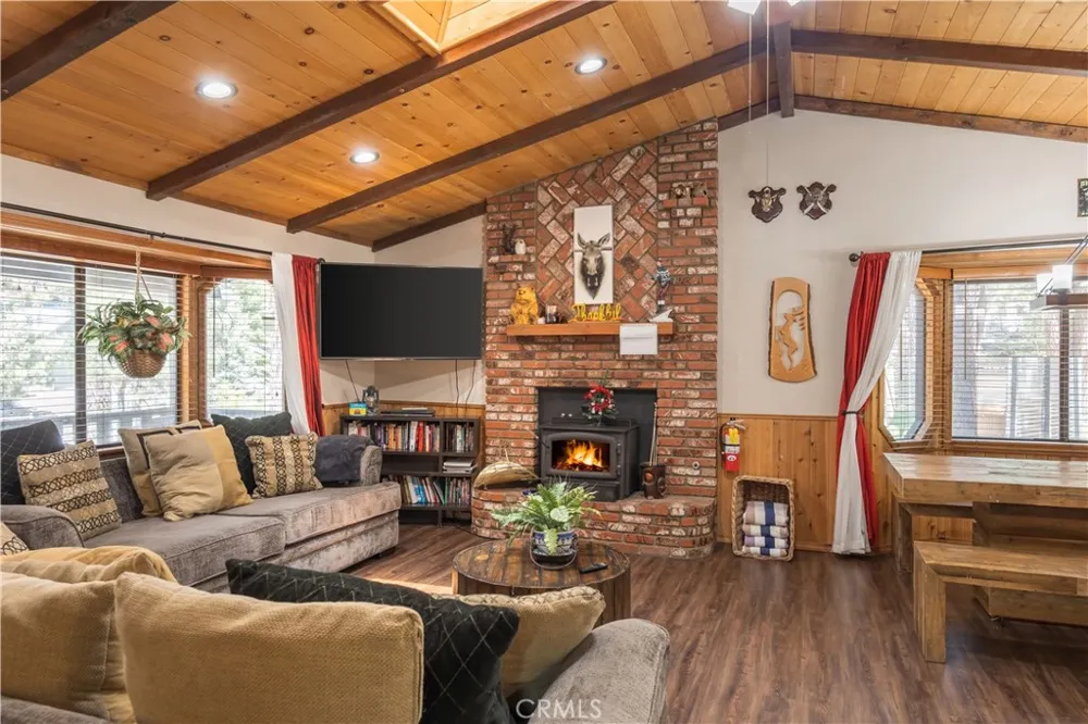 42401 Avalon Road Big Bear Lake, CA 92315