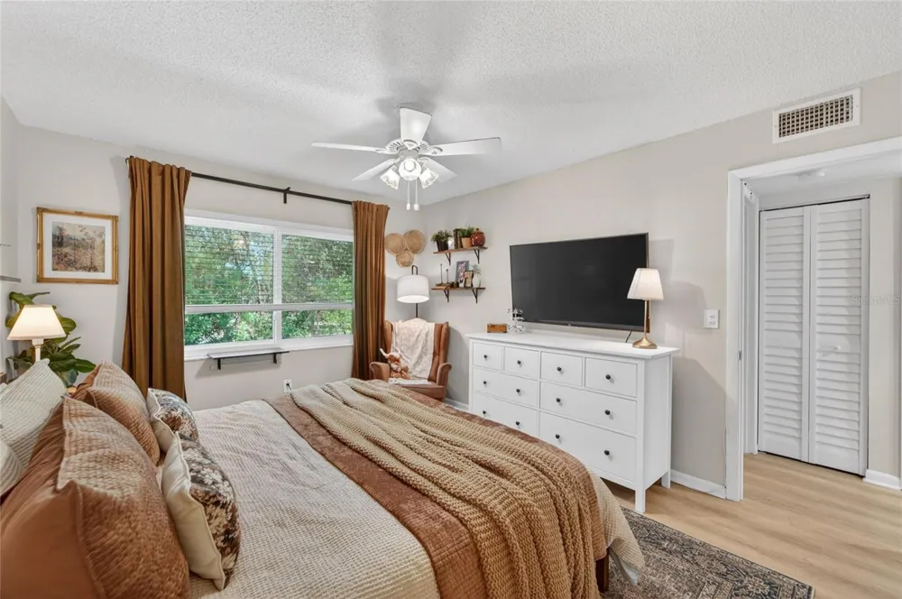 8039 GARDEN DRIVE #205 Seminole, FL 33777