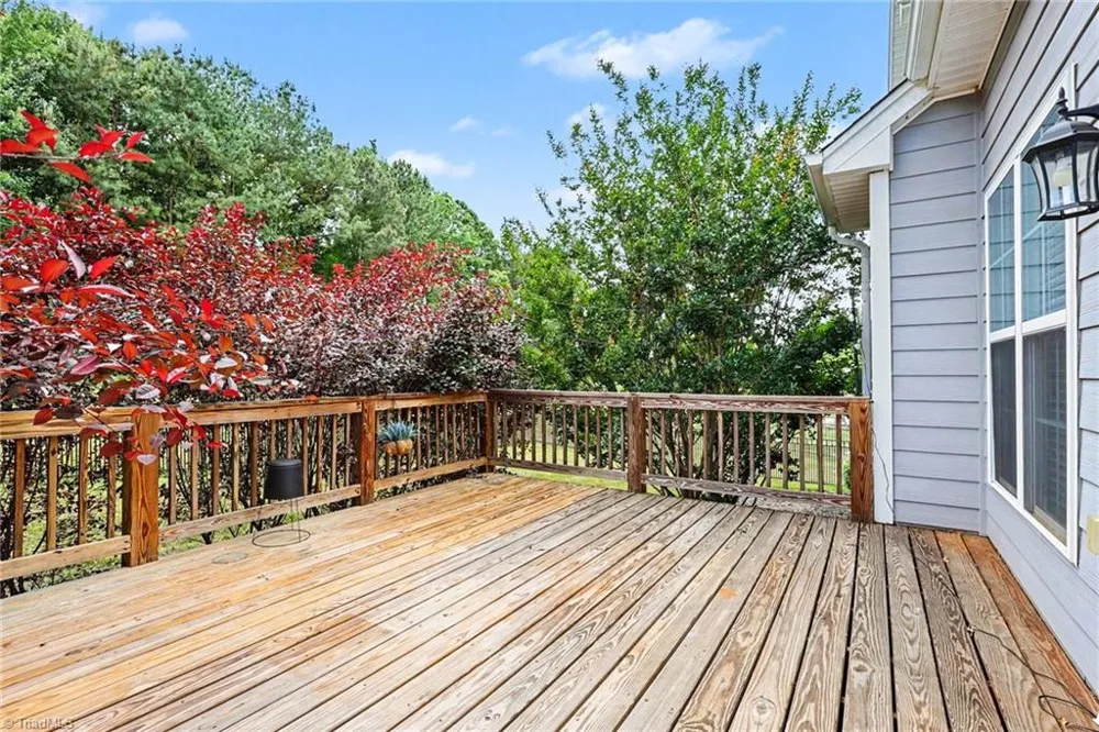 7105 Lambert Lake Road Stokesdale, NC 27357