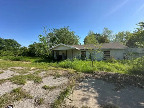 1726 County Road 279