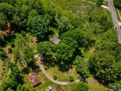 3873 Paul Samuel Road NW