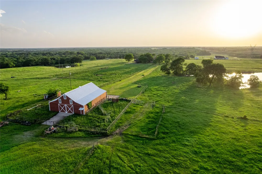 14867 274 Ravenna, TX 75476