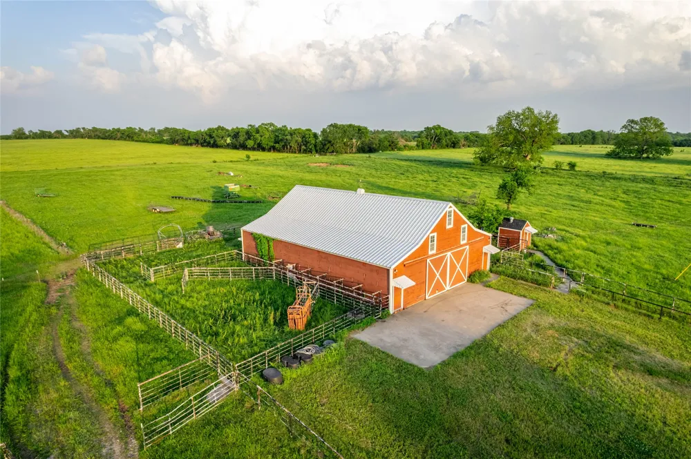 14867 274 Ravenna, TX 75476