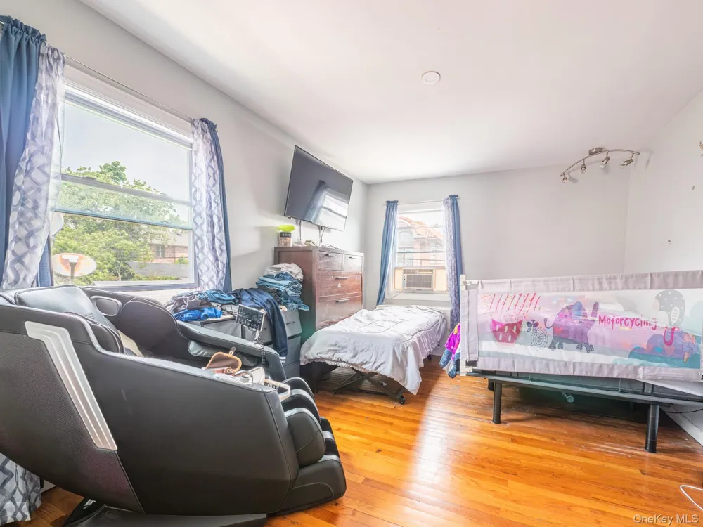 75-75 180th Street Fresh Meadows, NY 11366