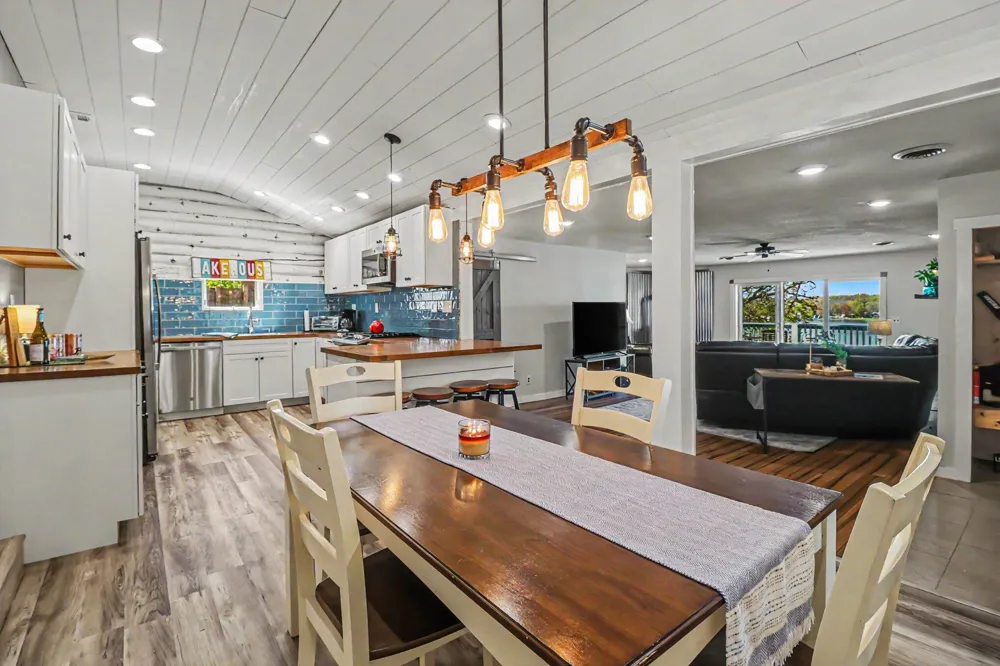 7075 Poplar Road Free Soil, MI 49411