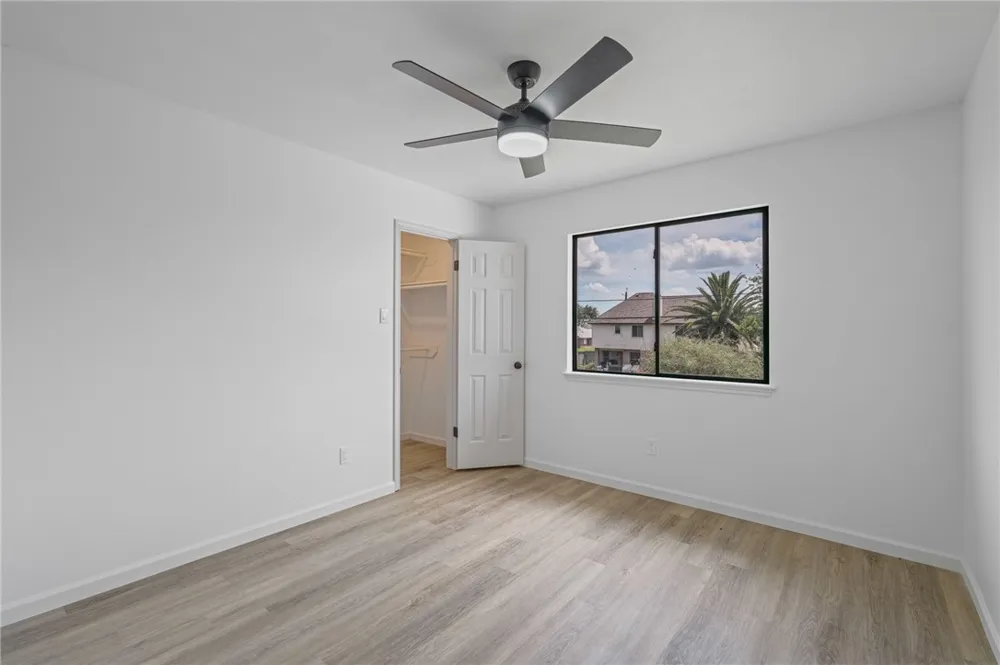 5025 Queens Court Corpus Christi, TX 78413
