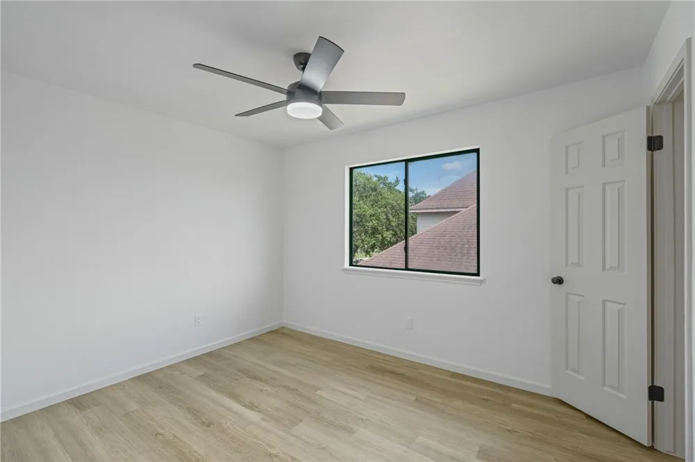 5025 Queens Court Corpus Christi, TX 78413