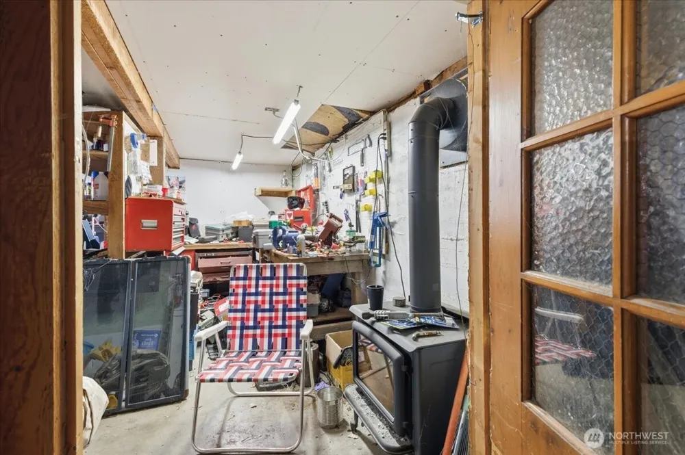 118 Coulee Boulevard Electric City, WA 99123