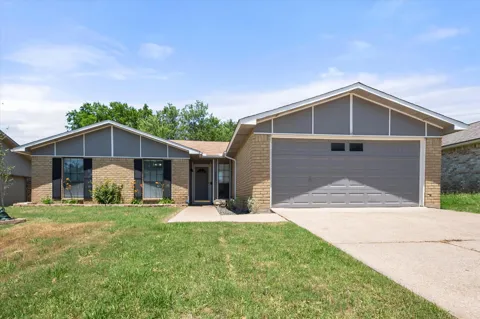 7009 Forestview Drive