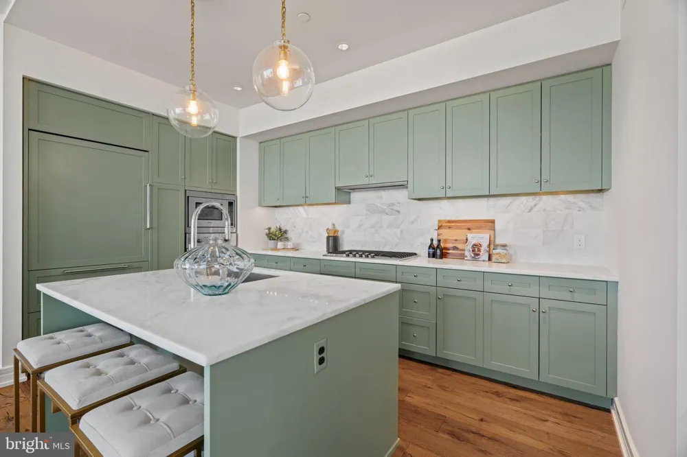 1414 S PENN SQUARE #29CDE Philadelphia, PA 19102