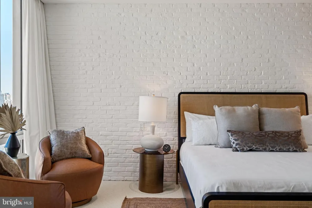 1414 S PENN SQUARE #29CDE Philadelphia, PA 19102
